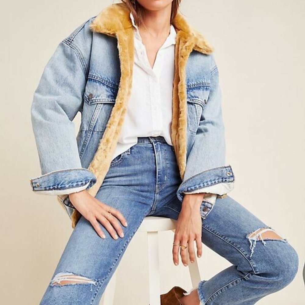 *SOLD OUT*Levis Oversized Fur Trucker Jean Jacket - Picture 10 of 13